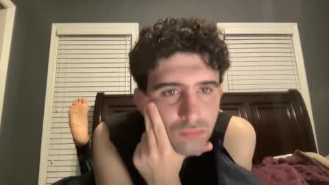 Snapshot of yourboyb1 chatting on January 18, 4:37 am yourboyb1 online show from January 18, 4:37 am