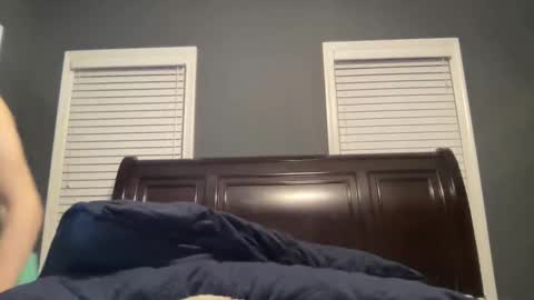 Snapshot of yourboyb1 chatting on January 19, 4:22 am yourboyb1 online show from January 19, 4:22 am