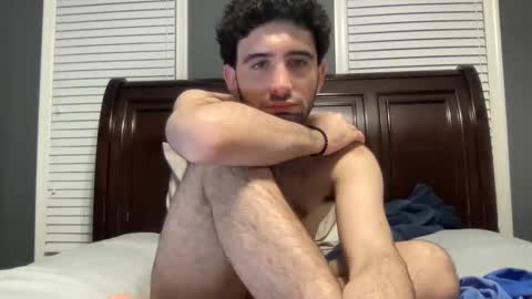 Snapshot of yourboyb1 chatting on March 9, 7:12 am yourboyb1 online show from March 9, 7:12 am