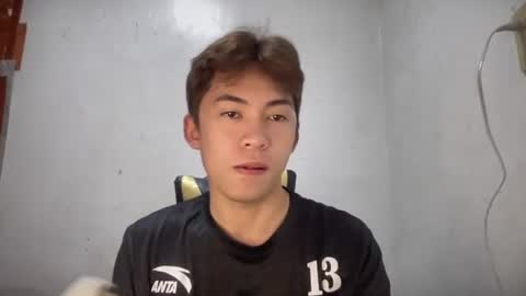 Snapshot of yourcummer_april chatting on June 12, 12:37 pm April online show from June 12, 12:37 pm