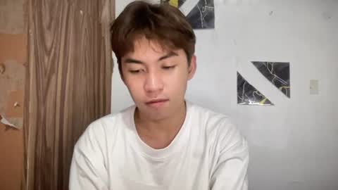 Snapshot of yourcummer_april chatting on June 24, 10:20 pm April online show from June 24, 10:20 pm