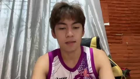 Snapshot of yourcummer_april chatting on July 14, 9:53 pm April online show from July 14, 9:53 pm