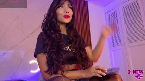 Selena online show from October 19, 9:10 am