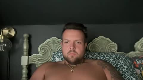 yourdaddyy34 online show from April 8, 5:57 pm