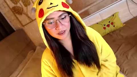 JEN  online show from March 14, 2:22 pm