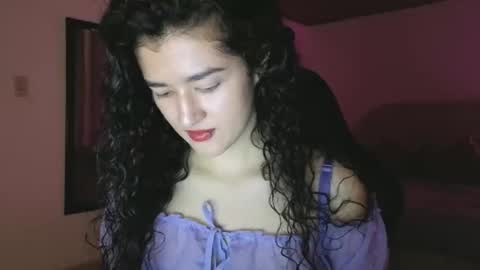 Snapshot of yourdreamgirl2025 chatting on April 3, 12:08 am yourdreamgirl2025 online show from April 3, 12:08 am