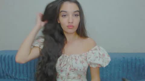 Snapshot of yourdreammary chatting on September 24, 1:42 am Adele online show from September 24, 1:42 am