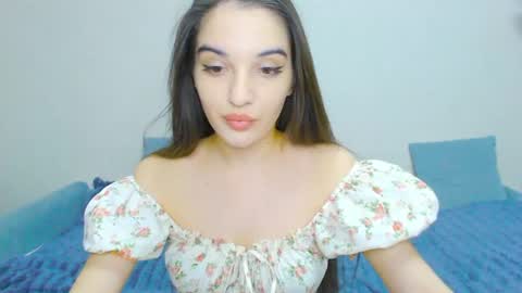 Snapshot of yourdreammary chatting on June 16, 6:32 pm Adele online show from June 16, 6:32 pm