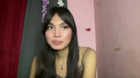 yourehot_sedny online show from April 11, 7:51 pm