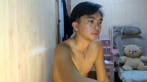 Snapshot of yourfantasyboyjr chatting on September 15, 4:29 pm i am your dream boy  JR  online show from September 15, 4:29 pm