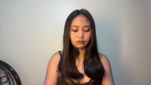 Snapshot of yourfantasyyy_ chatting on May 14, 8:54 am yourfantasyyy_ online show from May 14, 8:54 am