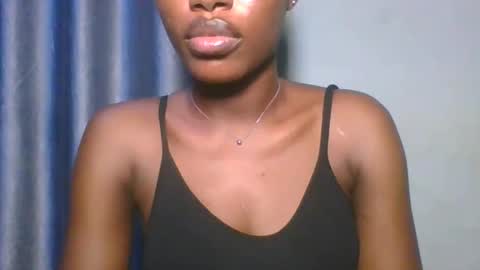 favcamgirl online show from January 13, 7:30 pm