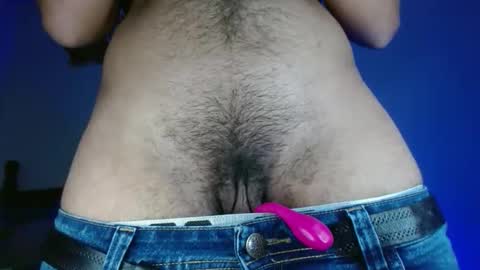 yourfavorite_bigclit online show from January 16, 5:17 pm