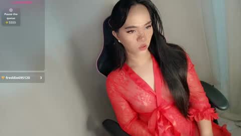 Snapshot of yourfiercequeenalexia chatting on April 24, 1:57 pm Alexia online show from April 24, 1:57 pm