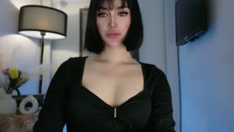 Snapshot of yourgela chatting on December 2, 3:01 am Kimberly online show from December 2, 3:01 am