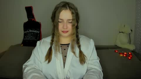 yourgem__ online show from March 3, 8:43 pm