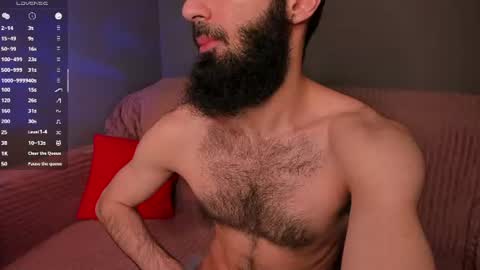 Snapshot of yourhairysecret chatting on July 25, 10:18 pm HAIRY wants to have a great time online show from July 25, 10:18 pm