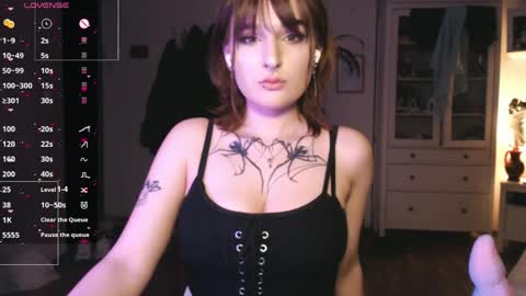Snapshot of yourhanna_ chatting on May 18, 9:42 pm hanna online show from May 18, 9:42 pm