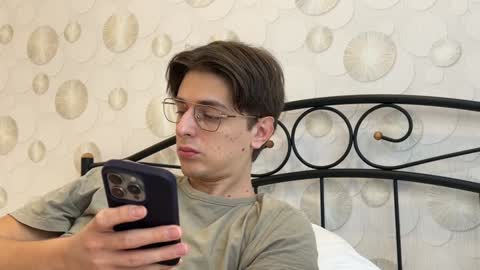 Chris online show from January 12, 7:53 am