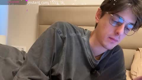 Chris online show from December 23, 7:28 am