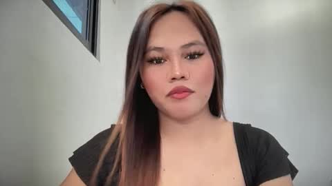 yourhotgirl_lyn online show from June 9, 5:41 am