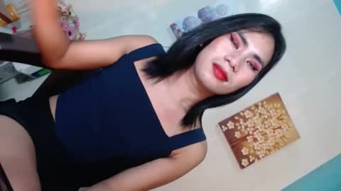 Mauie  online show from February 4, 7:11 pm