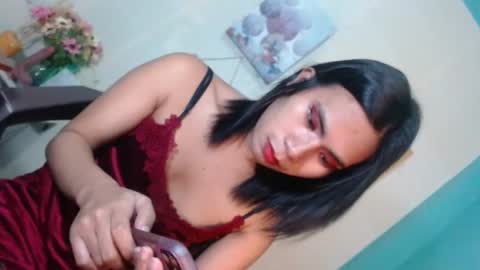 Mauie  online show from February 8, 9:57 pm