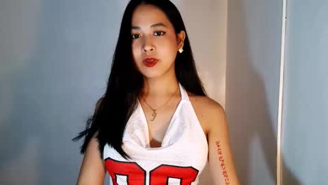 Snapshot of yourhumiliationgirl chatting on November 7, 1:33 pm yourhumiliationgirl online show from November 7, 1:33 pm