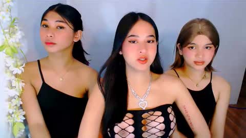 Snapshot of yourhumiliationgirl chatting on November 25, 5:24 pm yourhumiliationgirl online show from November 25, 5:24 pm