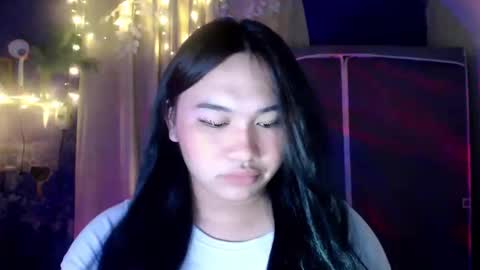 Snapshot of yourlegalbabyrian chatting on February 12, 6:51 am LORI online show from February 12, 6:51 am