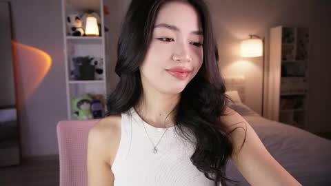 yourlittlesunrise_ online show from May 21, 4:30 am