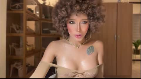 Pearl online show from November 22, 12:15 pm