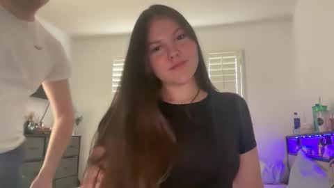 Snapshot of yourmila1 chatting on February 24, 10:41 pm yourmila1 online show from February 24, 10:41 pm