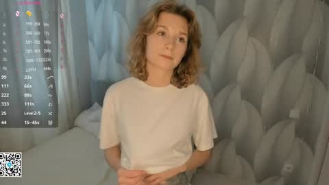 Snapshot of yourmuseee chatting on February 28, 10:16 am Sonya online show from February 28, 10:16 am