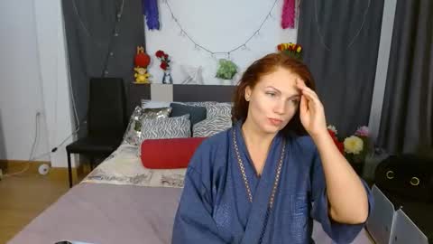 Snapshot of yourmysterycharm chatting on April 7, 6:08 pm yourmysterycharm online show from April 7, 6:08 pm