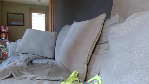 yournewbigmama online show from January 18, 6:12 pm