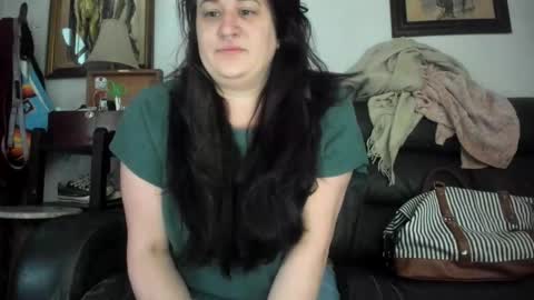 Lexi online show from December 17, 2:12 pm