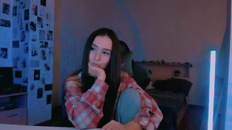 Snapshot of yourrdanceteacher chatting on October 12, 7:46 pm Eva online show from October 12, 7:46 pm