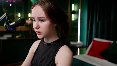 yours fetish mary online show from February 24, 4:54 am