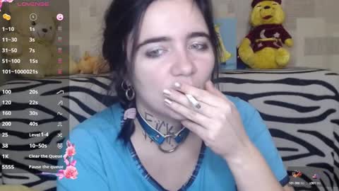 Snapshot of yours_good_mood chatting on December 2, 3:03 pm Im - DANI .insta - hardblade1 online show from December 2, 3:03 pm