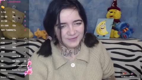 Snapshot of yours_good_mood chatting on December 6, 1:44 pm Im - DANI .insta - hardblade1 online show from December 6, 1:44 pm