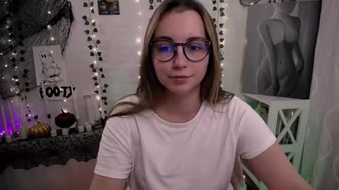 Happy online show from November 4, 8:13 am