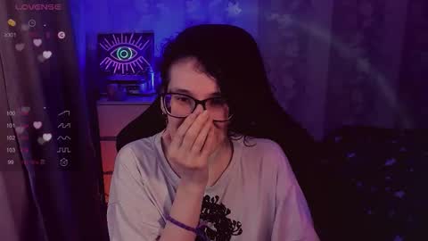 Snapshot of yourscosmic chatting on October 8, 11:57 pm Yours Cosmic online show from October 8, 11:57 pm