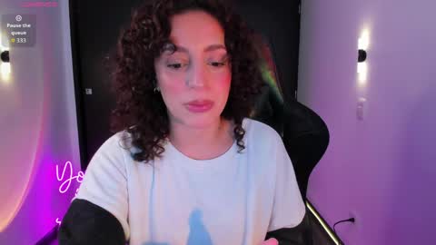 Camille online show from April 15, 7:21 pm