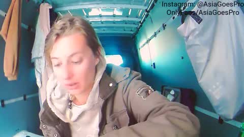 AsiaGoesPro - On All Socials online show from December 24, 3:05 pm