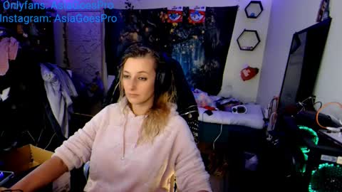 AsiaGoesPro - On All Socials online show from January 25, 3:09 am