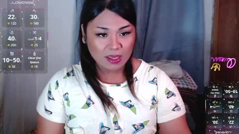 Snapshot of yourseductivecrixtin chatting on June 28, 5:02 am yourseductivecrixtin online show from June 28, 5:02 am