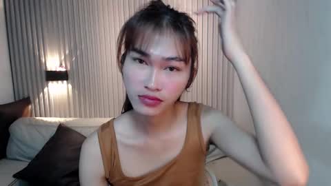    online show from January 11, 10:59 pm