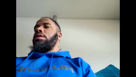 Snapshot of yoursexydaddy79 chatting on March 6, 5:31 pm mother fucker online show from March 6, 5:31 pm