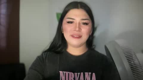 LALA online show from February 3, 11:32 pm